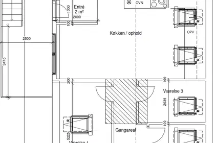 Spacious top-floor apartment with balcony and private parking – photo 11