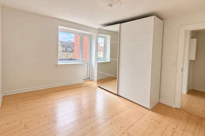 Central 2-room apartment with fjord view in Vestbyen – photo 3