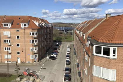 Central 2-room apartment with fjord view in Vestbyen – photo 10