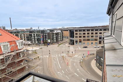 Bright 3-room apartment with balcony and view – photo 10