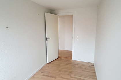 Bright 3-room apartment with balcony and view – photo 8