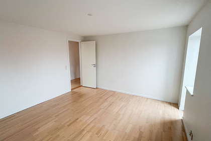 Bright 3-room apartment with balcony and view – photo 14