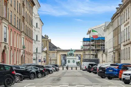 Eksklusiv 3-værelses lejebolig med historisk charme i hjertet af København – billede 13