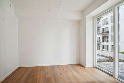 1-room apartment with private terrace – photo 5