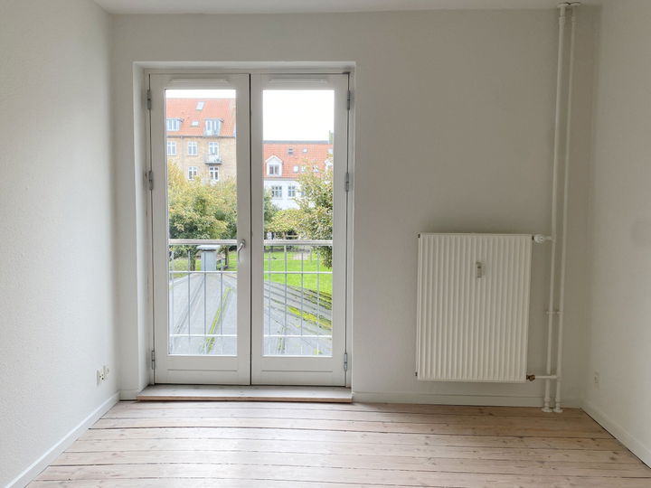 3-room apartment of 70 m² in Vestbyen – photo 4