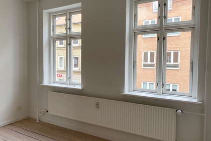 3-room apartment of 70 m² in Vestbyen – photo 11