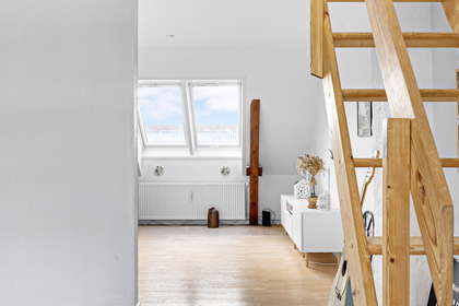 Bright 2-room apartment with character in Vestbyen – photo 5