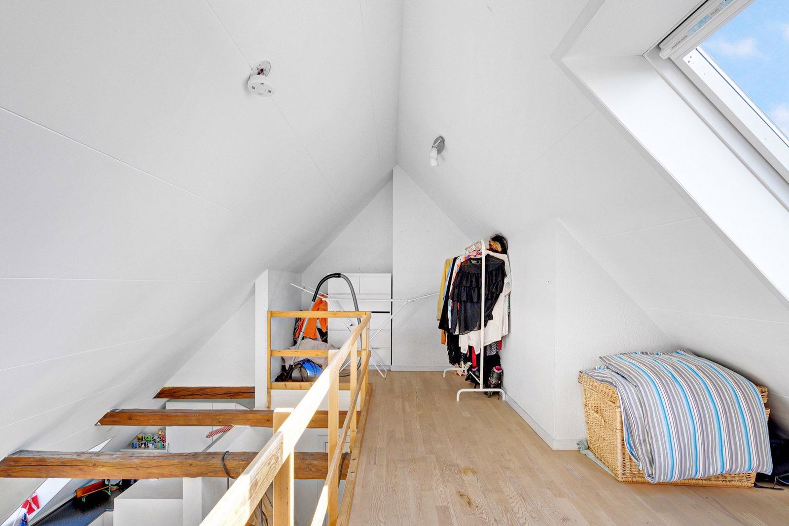 Bright 2-room apartment with character in Vestbyen – photo 11