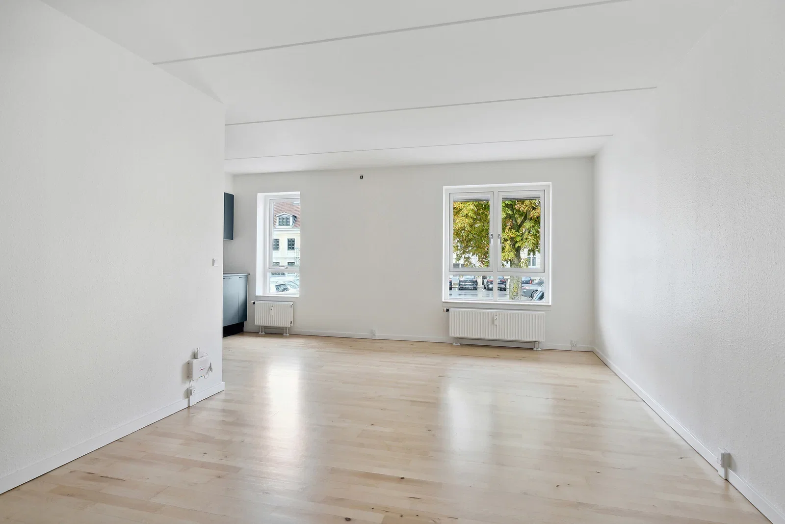 Bright 2-room apartment of 69 m² with modern kitchen, elevator and green courtyard – free gym and shared car – photo 5