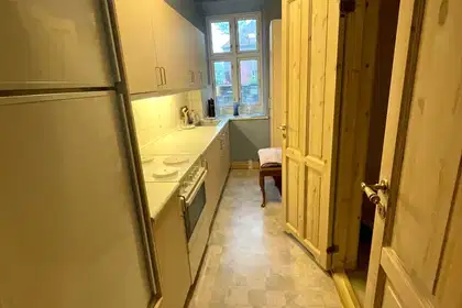 Bright 2-room apartment with a good layout in Vestbyen – photo 1