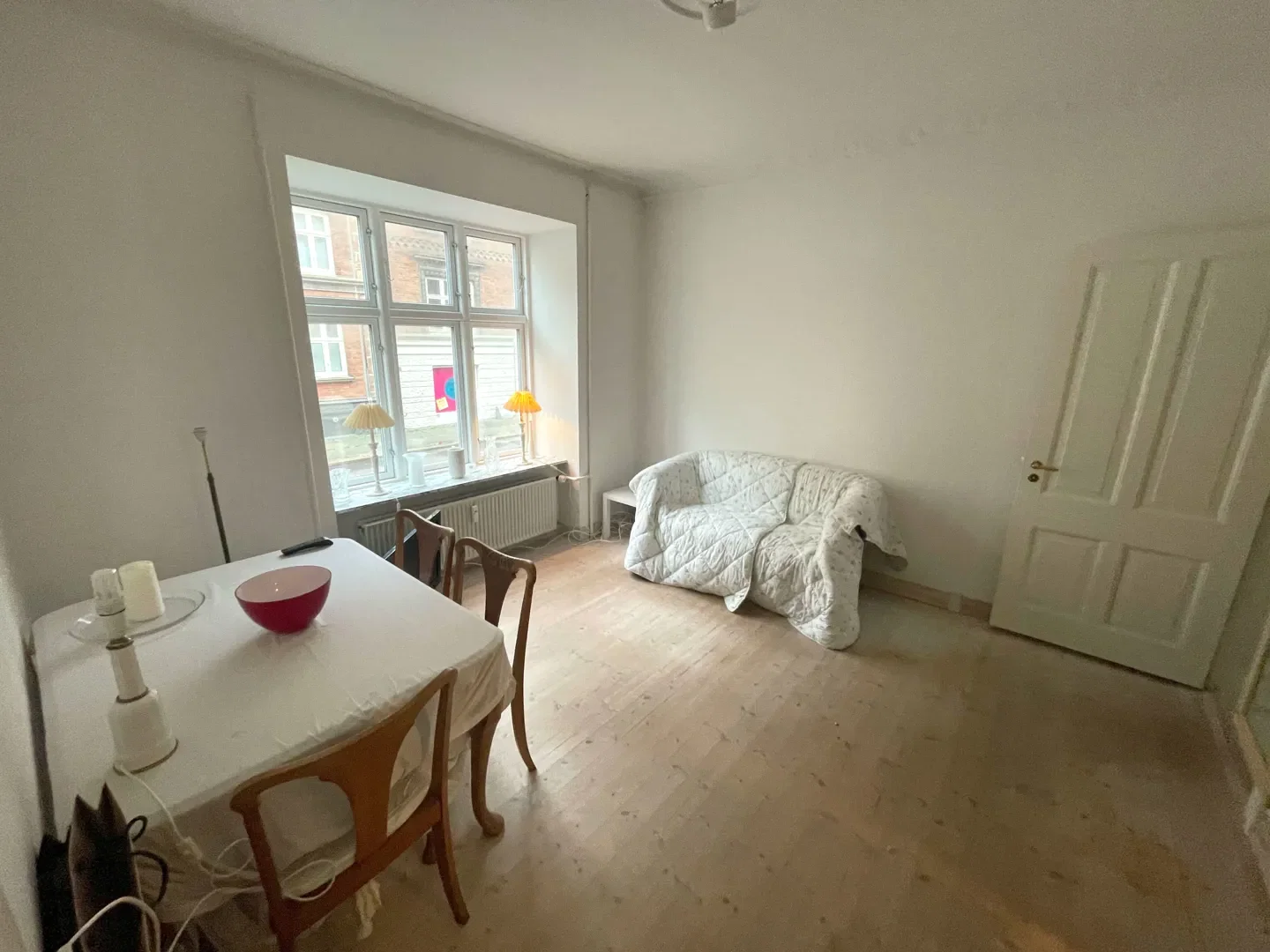 Bright 2-room apartment with a good layout in Vestbyen – photo 2