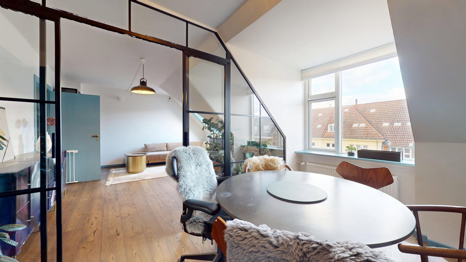 Lys 81 m² lejlighed med altan på Frederiksberg – billede 5