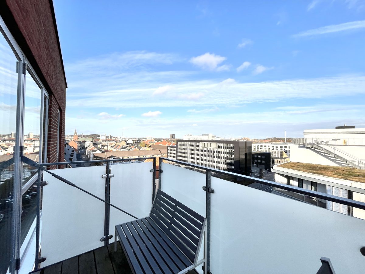 Bright 3-room apartment 74 m² with west-facing balcony – photo 7