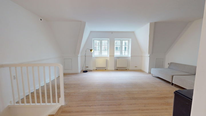 79 m² lejlighed med walk-in closet i København K – billede 2