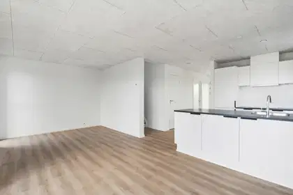 Modern 2-storey terraced house in quiet surroundings – photo 3