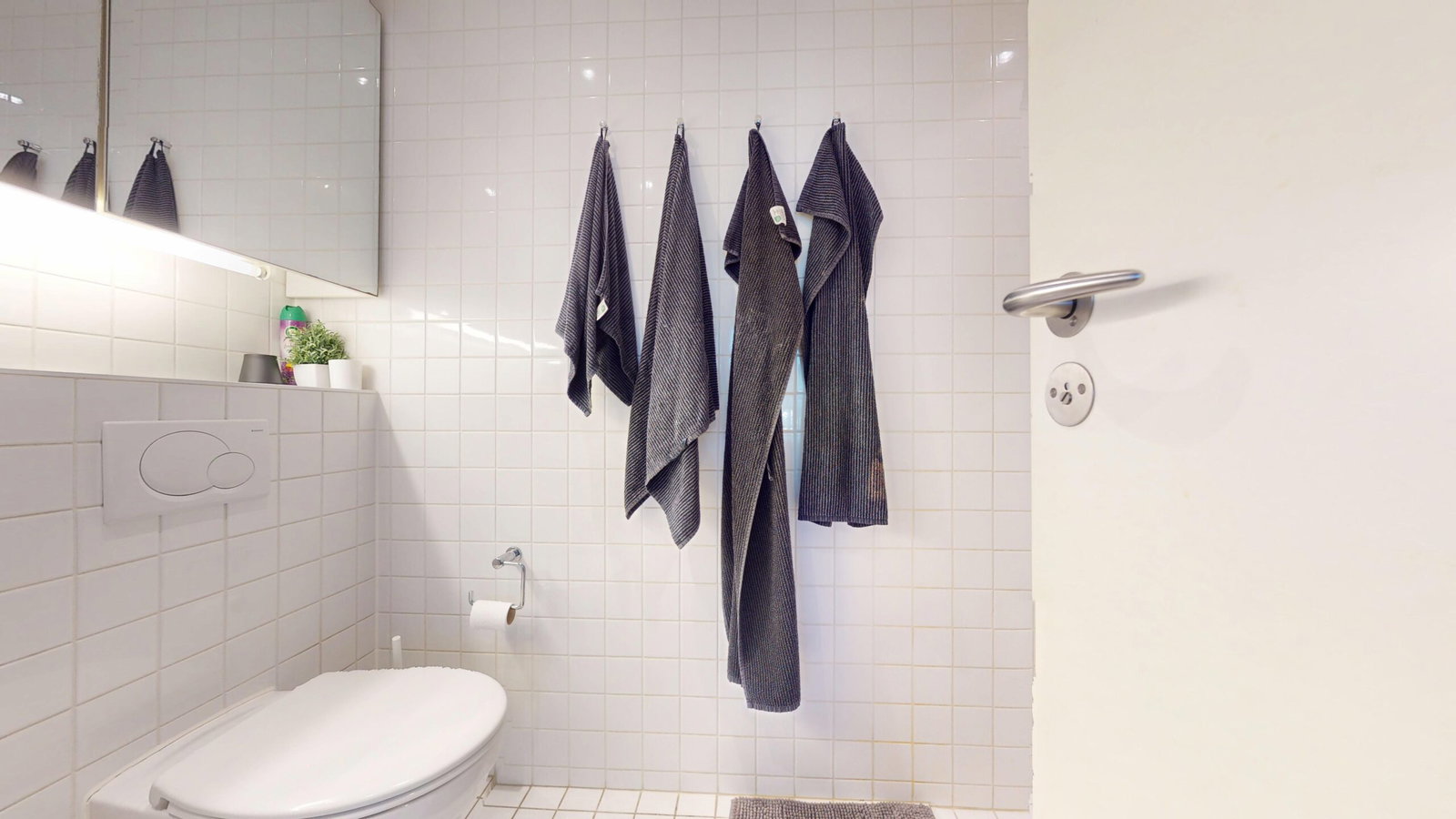 Lys 93 m² lejlighed med altan i København S – billede 12