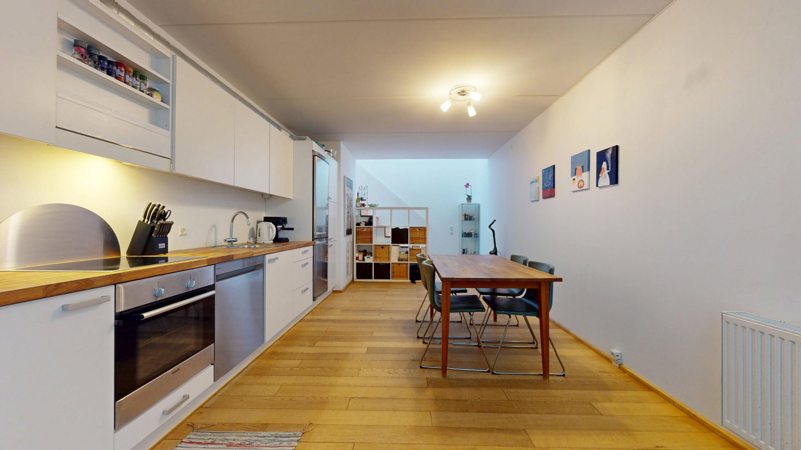 Lys 93 m² lejlighed med altan i København S – billede 6
