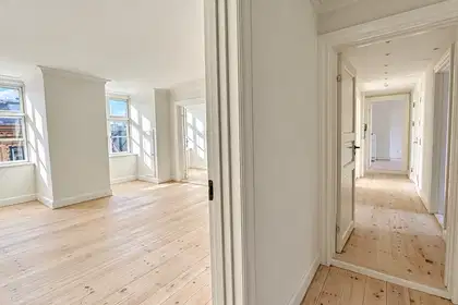 6-værelses lejlighed med nyt køkken midt i København K – billede 8