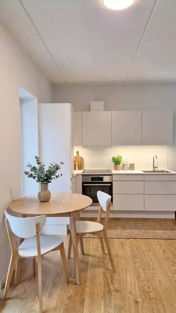 Lys 3-værelses lejlighed på 72 m2 med altan ved fjorden i Nørresundby! – billede 1