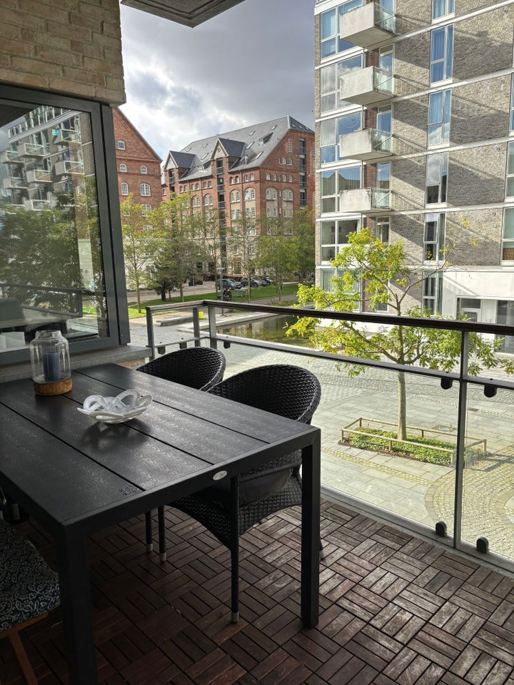 Lys lejlighed med to altaner og vandudsigt på Islands Brygge – billede 5