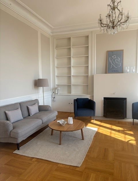 Sølvgade, København K – MØBLERET – (Udlejes til expats) – billede 2