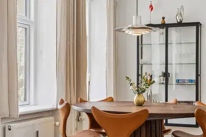 Central 2-room apartment with French balcony in Indre By – photo 17
